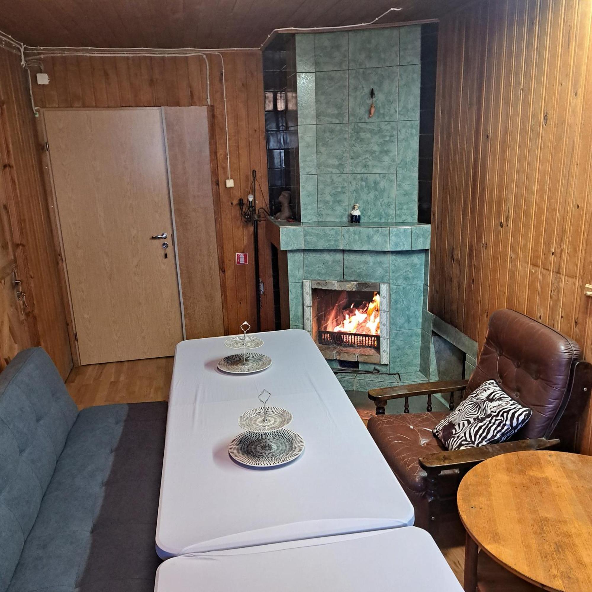 Tolli Hostel & Holiday House Valga Exterior foto